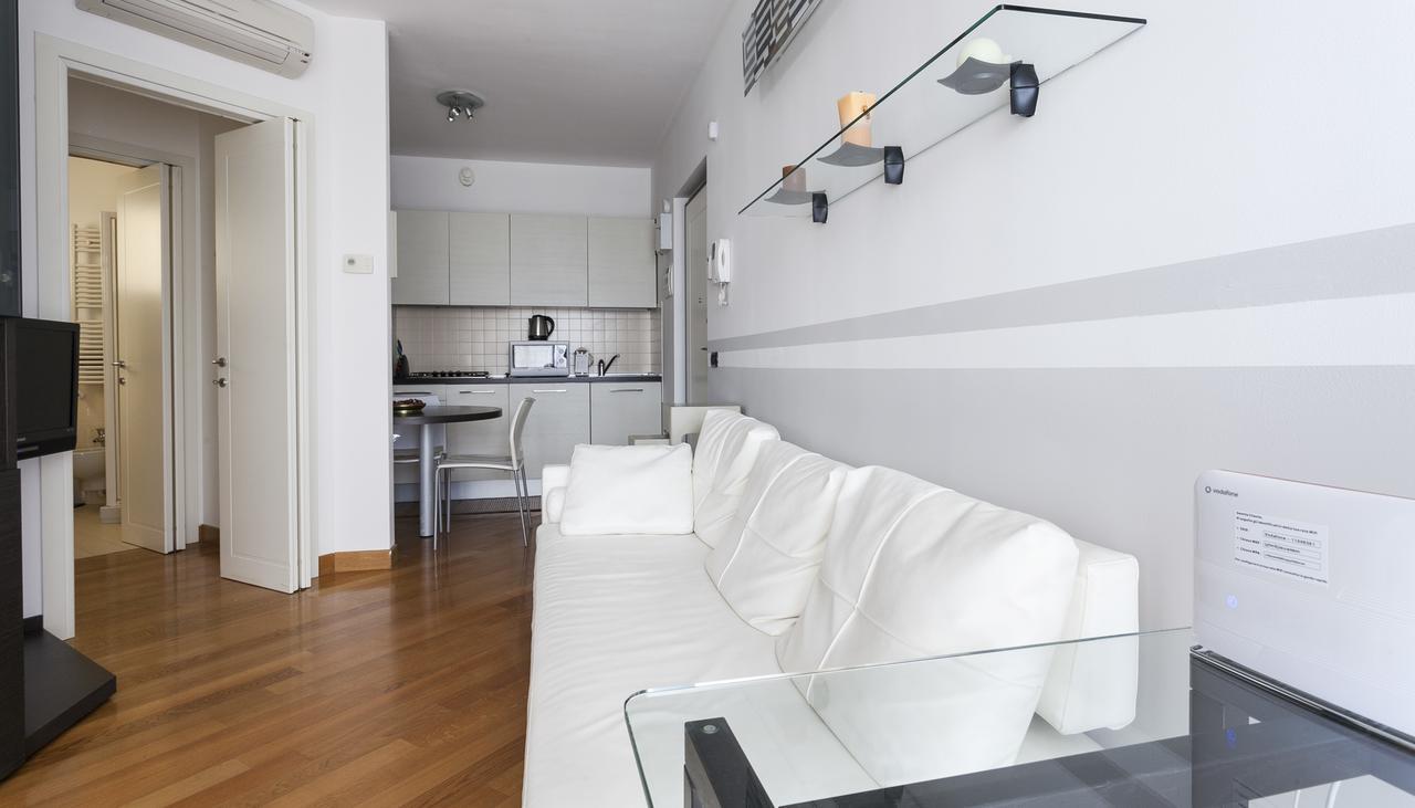 Italianway-Colletta Apartment Милано Екстериор снимка