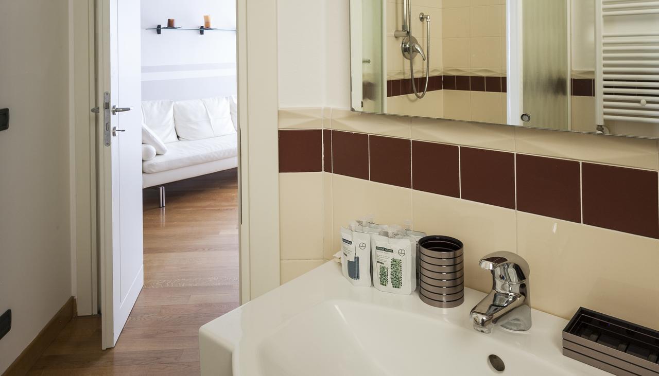 Italianway-Colletta Apartment Милано Екстериор снимка